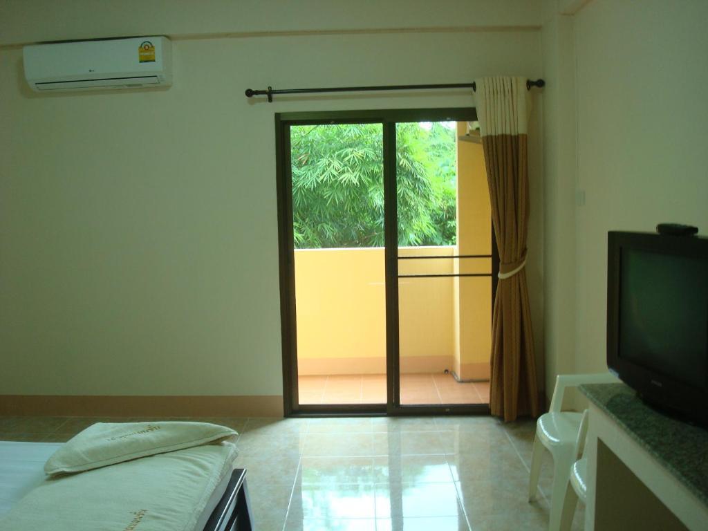 Banpunmanus Hotel Krabi Exterior photo